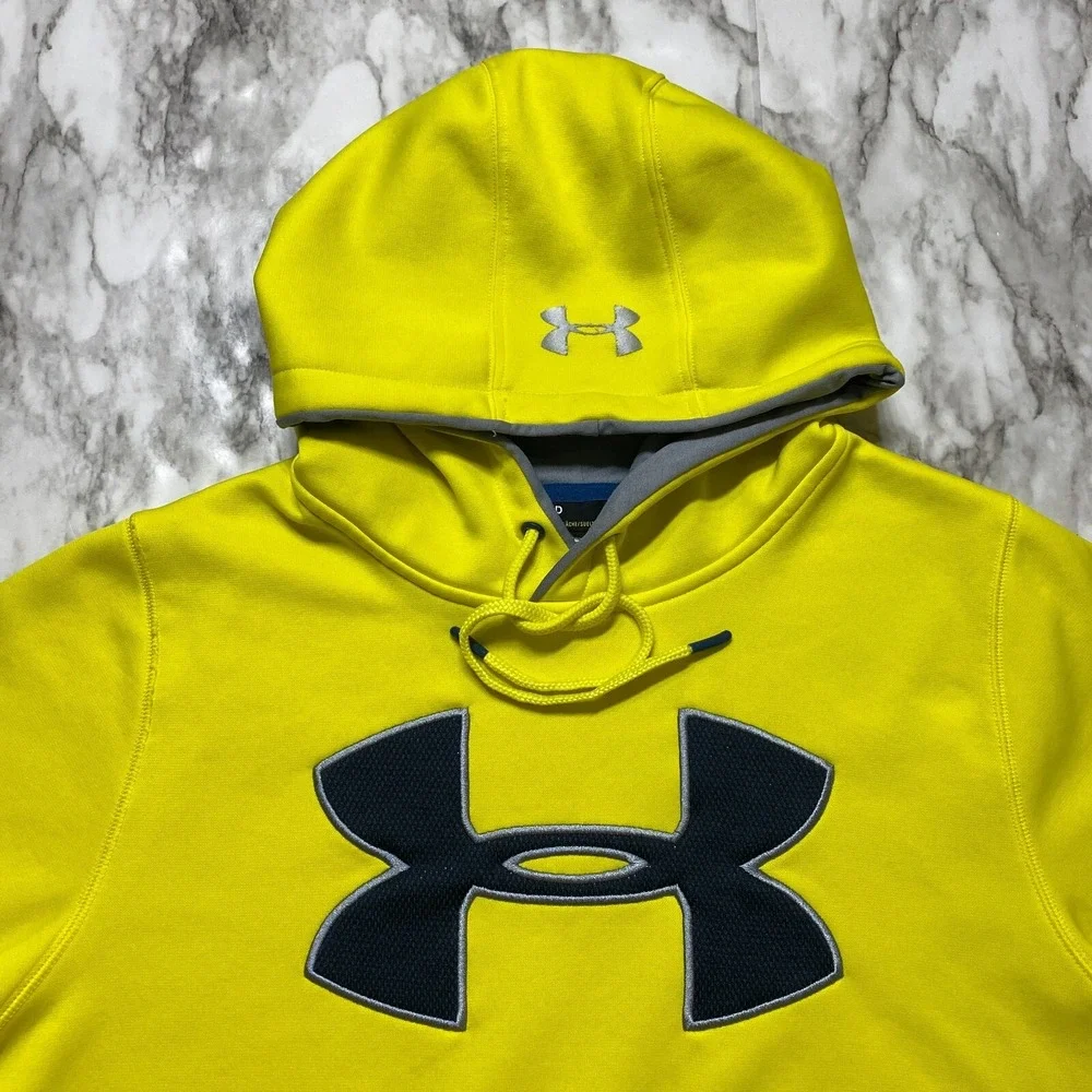 Under Armour Storm1‎ Mens Sweater Size SM/P Yellow Pullover Hoodie Flannel
